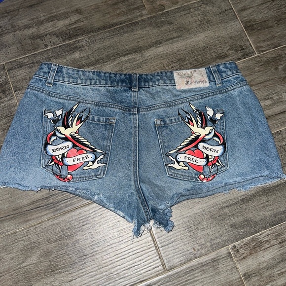 ED HARDY SHORTS sz XL - Picture 1 of 4